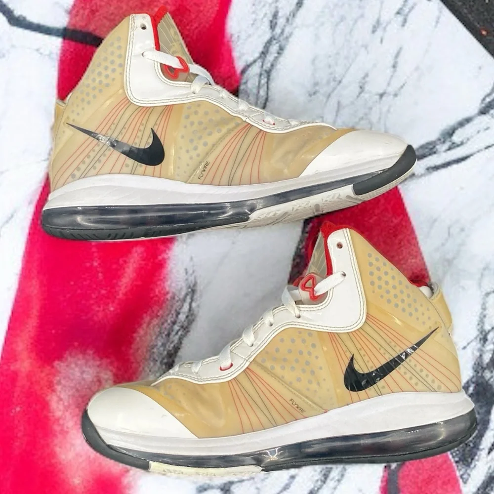 Nike LeBron 8 V/2 “Home” | 2011 OG | Men’s 8.5 / Women’s 10 | Rare Collectible - Picture 9 of 12